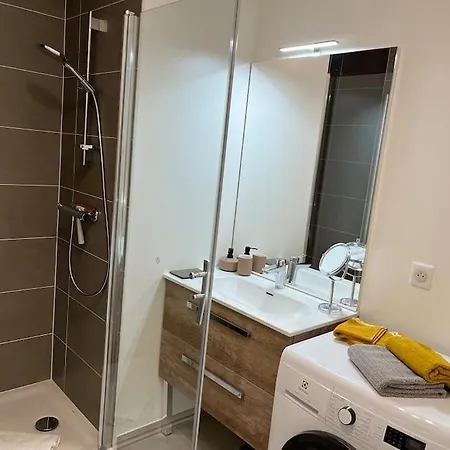 La Sonate Au Bord Du Et De La Vieille Apartment