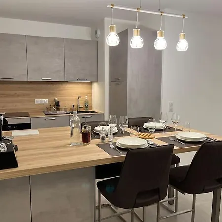 Appartement La Sonate Au Bord Du Et De La Vieille *