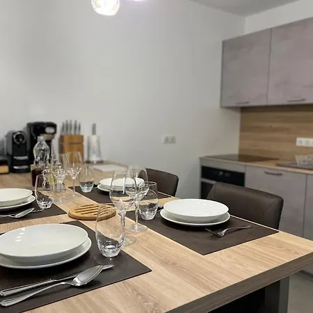 La Sonate Au Bord Du Et De La Vieille Appartement Annecy